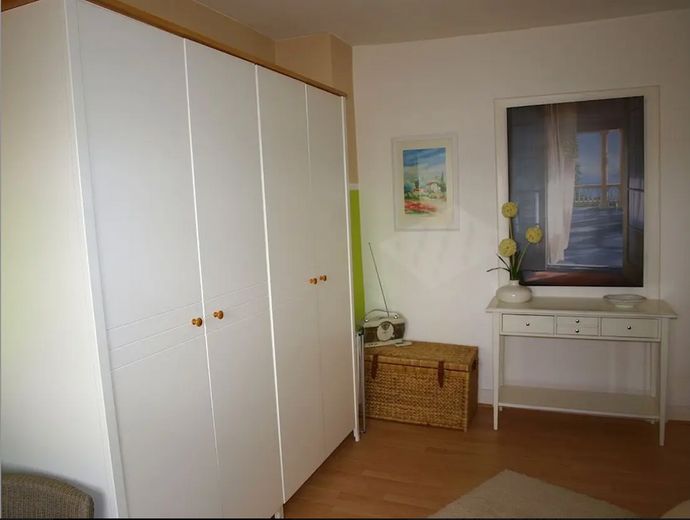 Apartment mit Aussicht chic möbliert 35qm Elberfeld Nähe Rathaus, St. Josef, Bayer + Nordbahntrasse – Wohn-/Schlafraum
