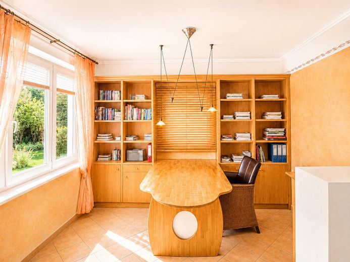Büro