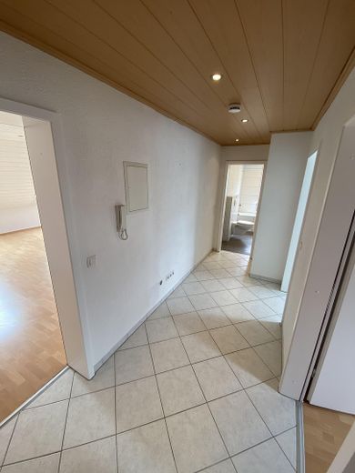 Helle 3 Zimmer Dachgeschosswohnung in Bretzenheim (Nahe) – Foto 9