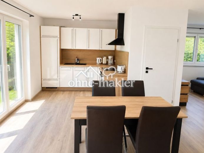 Wysokiej jakości umeblowane mieszkanie biznesowe z 2 pokojami | 66 m² | Crailsheim | w tym internet“ – Zdjęcie 1