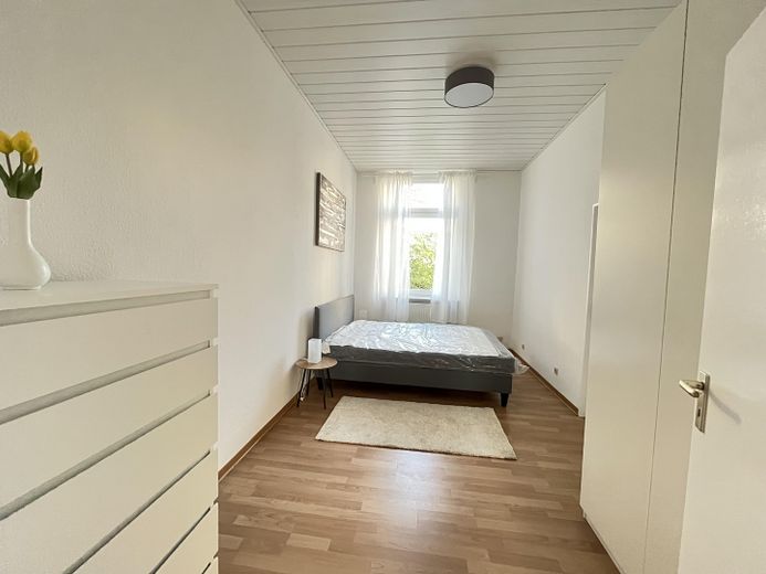 Schlafzimmer (Beispiel Möbel)
