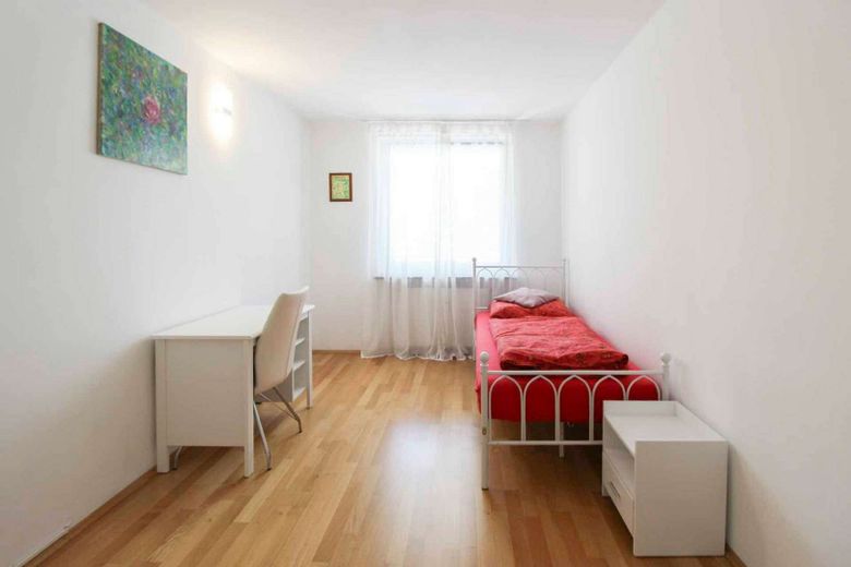 Splendido appartamento di 3 locali con balcone soleggiato – Foto 9