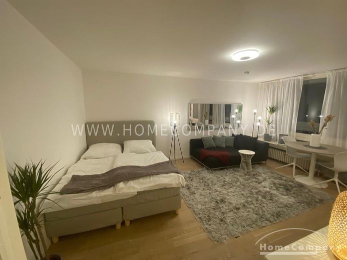 Modern möbliertes 1-Zimmer-Apartment mit Balkon in Schwabing-West – be8f9137e6d5ff09486d4568ad9c58c7935fdf1a.jpg