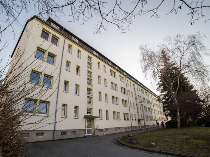 2-Raum-Wohnung im Dachgeschoss inkl. 10 % Kraxelrabatt – फोटो 1