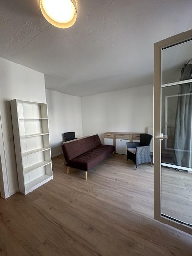 Stijlvol gemeubileerd appartement in de populaire wijk Neckarstadt-OST – Intrekken en je meteen thuis voelen – Foto 3