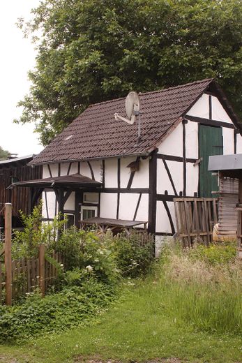 Fachwerkhaus mit Talblick - historisches Wohnen im Grünen bei Bielstein – Nebenhaus