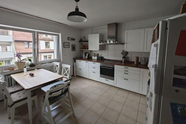 Pierwsze zamieszkanie po gruntownym remoncie, 3 pokoje, kuchnia, łazienka, balkon, dogodne połączenia komunikacyjne