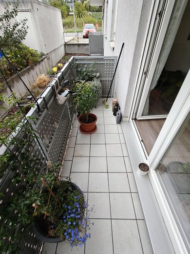 Parterowe 2-pokojowe mieszkanie z balkonem i miejscem postojowym – Zdjęcie 4