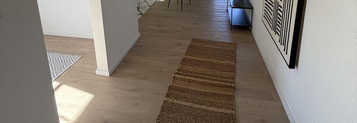 Erstbezug nach vollständiger Sanierung – Wohn-/Essbereich