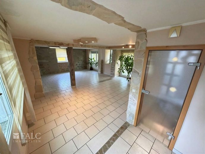 Einfamilienhaus in begehrter Lage von Marl. – Wohn-Esszimmer  - (KI generiert)