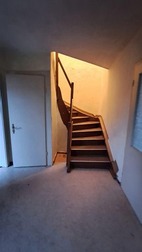 Treppe Obergeschoß u. Keller