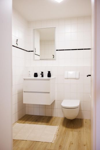 Bezugsfertige 2-Zimmerwohnung inkl. Tiefgaragen Stellplatz – Badezimmer