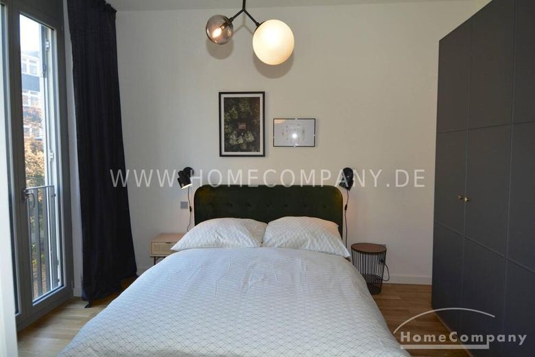 2-Zimmer-Wohnung mit Spreeblick in Tiergarten, Berlin, möbliert – 1e1e3497784a45d77358df3e4ced44e089044f61.jpg