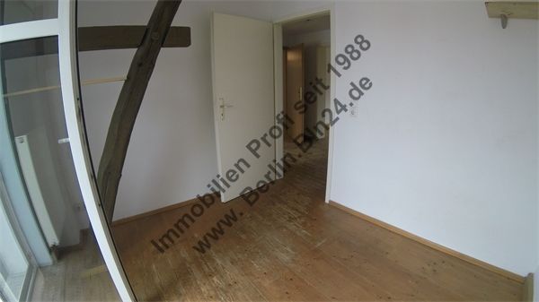 Dachgeschoß -- Wohnung - mieten - saniert in Halle Giebichenstein – G0099930