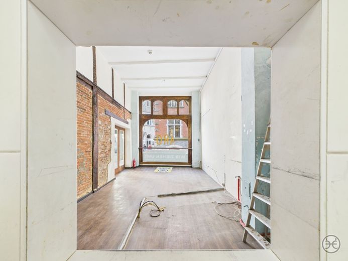 Eden-Ehbrecht-Immobilien_Ladenfläche-L_Degode-Haus_014