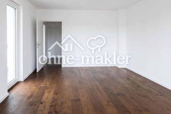 Sanierte 3 Zimmer Wohnung mit Balkon, Badewanne & Dusche