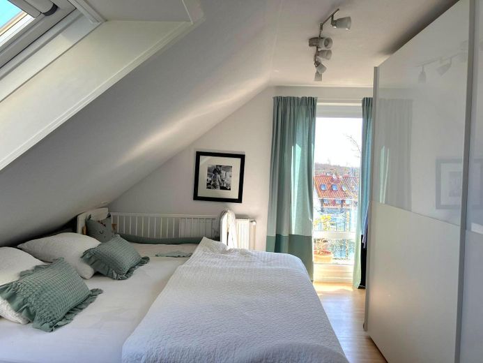 Schlafzimmer (1. Etage) 