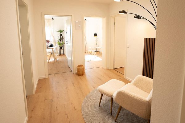 Schöne 3 Zimmer Wohnung / mit XXL Tiefgarage
