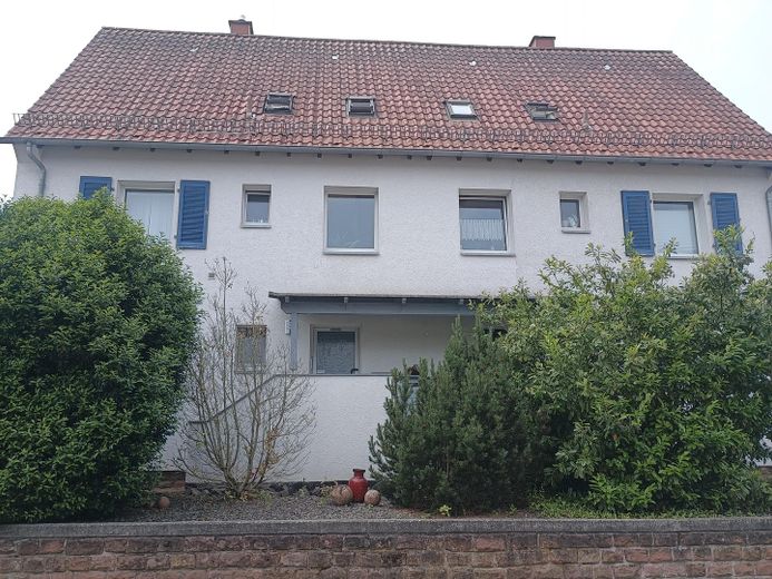 Aantrekkelijk appartementencomplex in Otterberg, 5 wooneenheden – Nordseite / Straßenseite