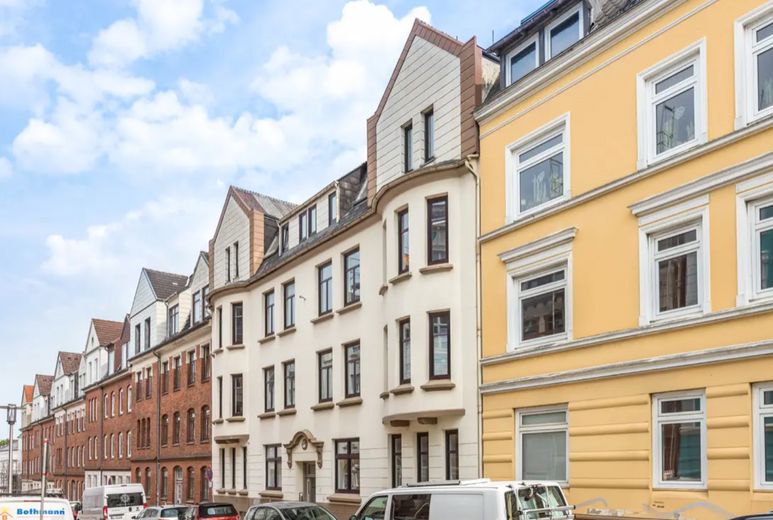 Komisyonsuz. Flensburg'daki Duborg'da fiyort manzarası. 3 odalı daire – Fassade