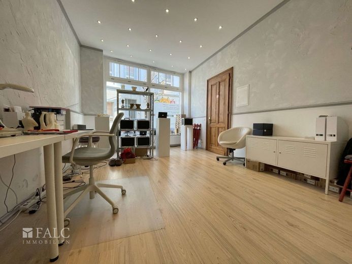 Büro