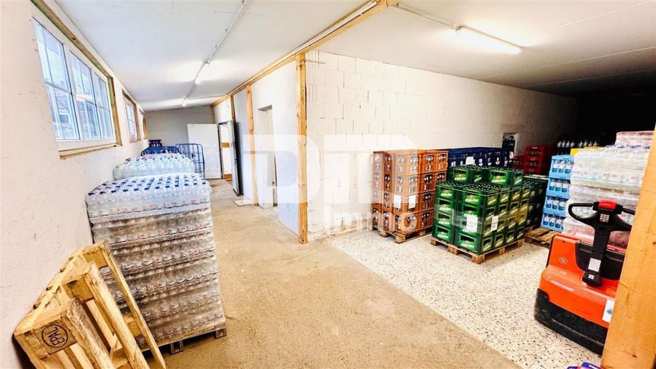 Modernisierter Gewerbekomplex (2 Gebäudeteile) mit langfristigem Mieter + freie Flächen im OG – Gebäude 3 EG Getränkemarkt