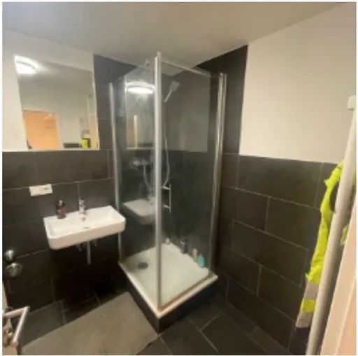 Helle 4-Zimmer-WG in Nürnberg – Conradtystraße 1 – Badezimmer