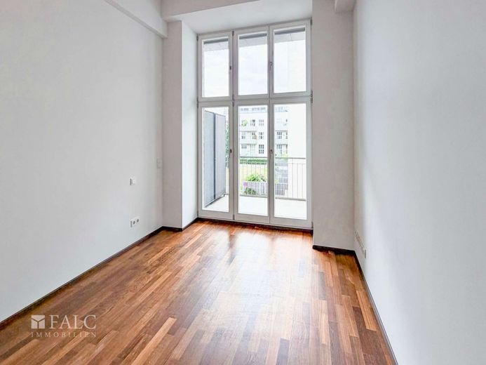 Zur Miete: 4-Zimmer-Wohnung mit zwei Balkonen in 14167 Berlin. – Schlafzimmer