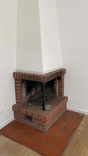 Landhaus auf dem Strampenhof im Zentrum von Bad Bevensen – Kamin im Wohnzimmer
