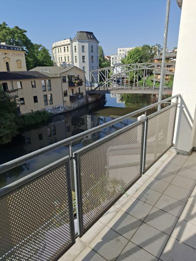 „Your morning coffee with river view – 3 rooms, loggia & unobstructed water location in Leipzig Plagwitz“ – Blick von der Loggia
