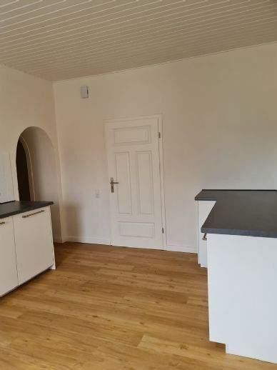 Attraktive Souterrain-2 Zi-Wohnung  88 qm in Jugenstil-Villa zu vermieten – Küche Bild 4