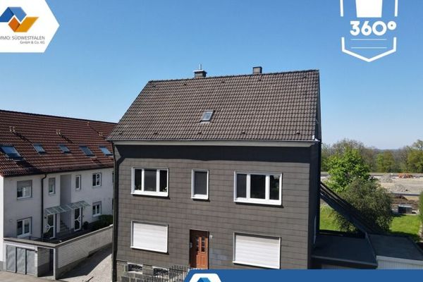 VR IMMO: Ausbau rezerveli ve 2 garajlı iki ailelik ev