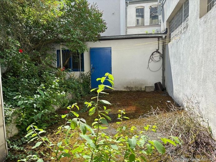 Vielseitiges Wohn- und Geschäftshaus in Hof - zentrale Lage, große Chancen – VUB0002277-18