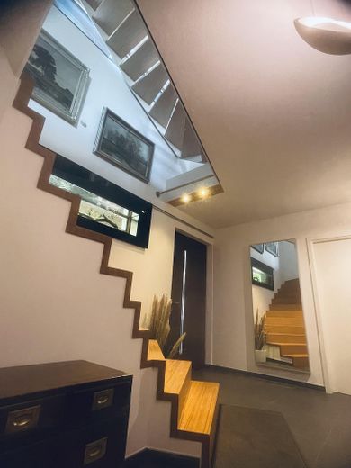 Foyer mit Zugang zur NE 