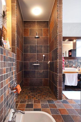 Dusche