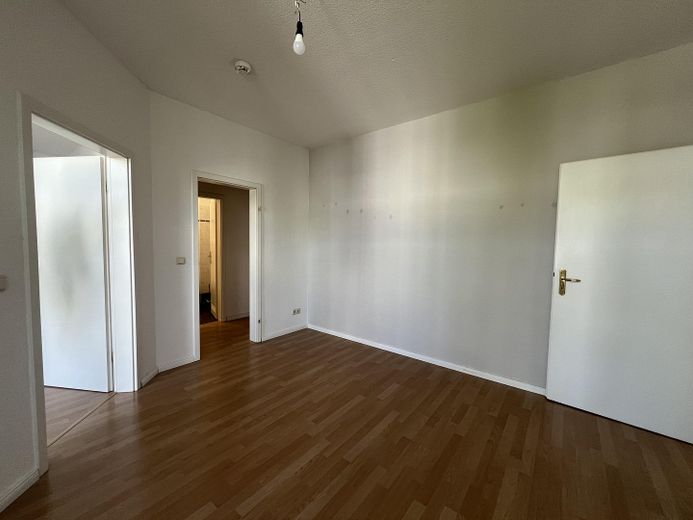 Charmante 2-Zi-Wohnung mit Balkon – ruhige Lage in Magdeburg-Stadtfeld Ost – Zimmer 2 1