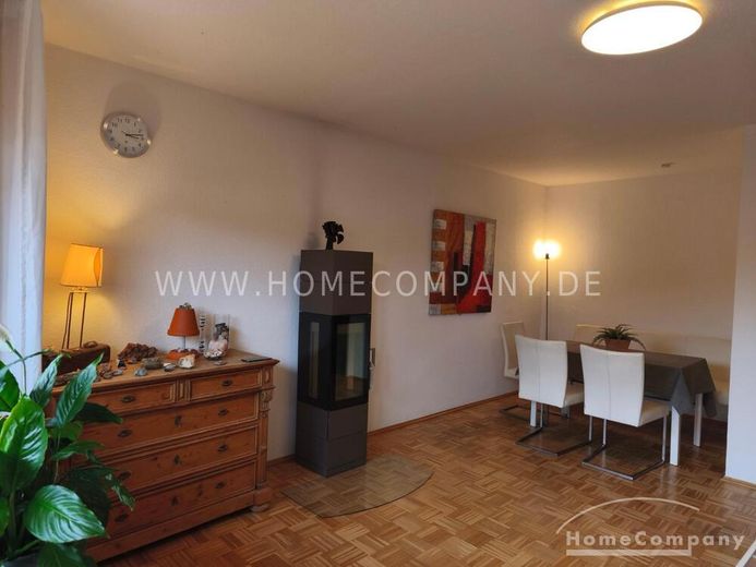 Rosbach-Rodheim AG8072766 – Eşyalı, tam donanımlı sıra evin köşe dairesi – 0546ab771429f6f27affc4e4a4bdef53fbca736a.jpg