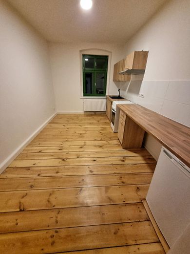 Küche mit Küchenzeile