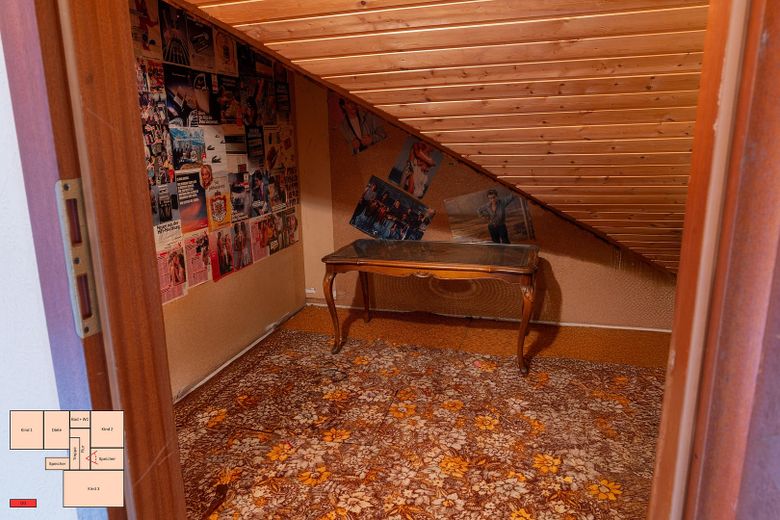 Ideales Haus für Familie mit 2–4 Kinder in sehr ruhiger Traumlage und viel Platz in Bühl-Weitenung – Speicherraum OG
