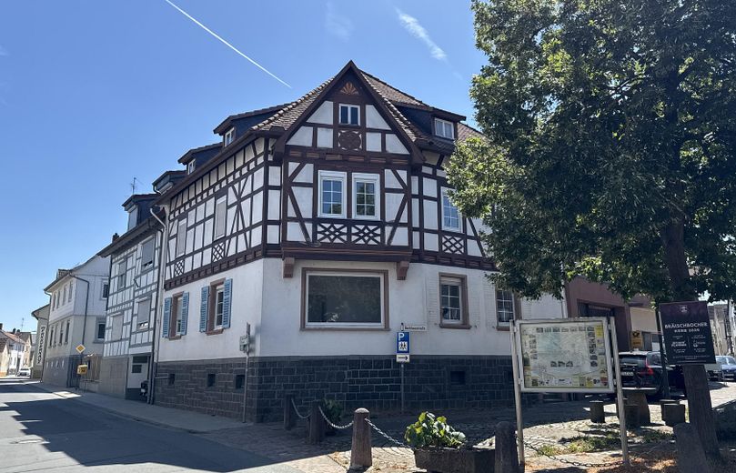 Großzügiges Wohnhaus mit 200 m² Wohnfläche – frisch renoviert in Brensbach-Wersau – Außenansicht