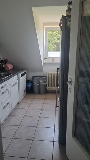 Sanierte 3,5-Zimmer-Wohnung in ruhiger Sackgassenlage – Küche