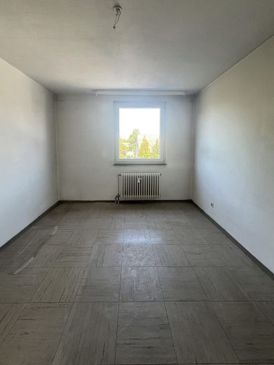 Bezugsfreie 3-Zimmer-Wohnung mit Balkon & Aufzug | Provisionsfrei | Sofort verfügbar – Kinder-/Arbeitszimmer