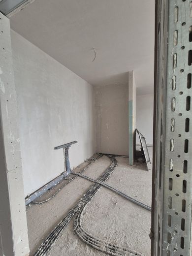 Wohnung im Bau, stadtnah im Hafenquartier Graf Bismark mit Balkon am Yachthafen/Kanal für 2 Personen – Neubauwohnung 27 Küche