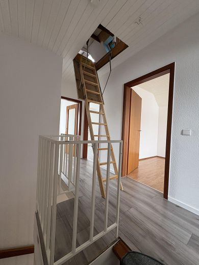 Familienglück in guter Wohnlage – Obergeschoss mit Schlafzimmern