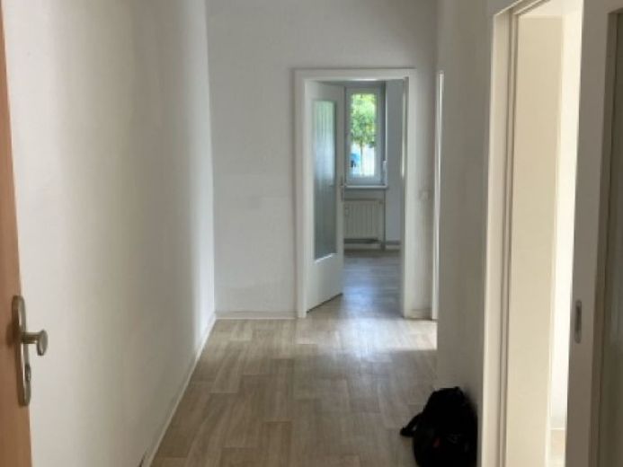 Willkommen im Wohn(t)raum auf zwei Zimmern – Foto 1