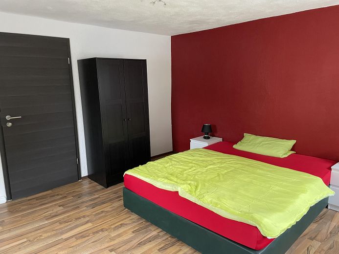 PRECIO REDUCIDO: Dos terrenos con tres casas y potencial de desarrollo – Foto 28