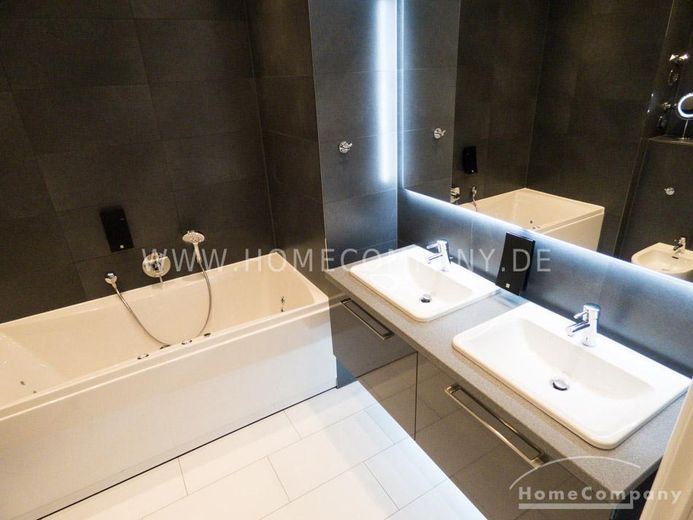 142182 HomeCompany Dresden Möbliert/Furnished Exklusives 2-Zimmer Apartment in Dresden-Altstadt Nähe Frauenkirche max. 4 Personen! – c17ce016b69856e107c6d12661e60a8e71523709.jpg