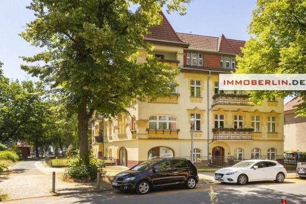 IMMOBERLIN.DE - Erstklassig sanierte Altbauwohnung in zentraler Zehlendorfer Lage