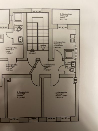 Helle, schöne und gepflegte Altbauwohnung mit Dielenfussboden und Einbauküche – Foto 37