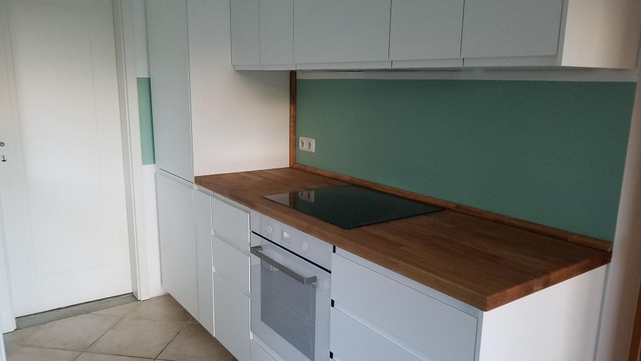 Flexibles Ostseehaus in Karlshagen – Wohnen und Ferienvermietung unter einem Dach – Einbauküche unten 